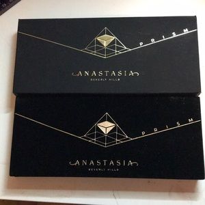 Anastasia Prism Pallet
